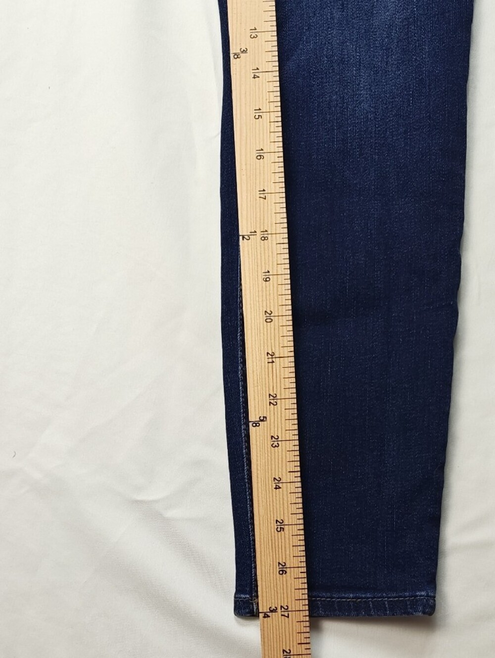 Kut from the Kloth Indigo Stretch Toothpick Skinny Jeans Women's Size 8 Short - Picture 11 of 12